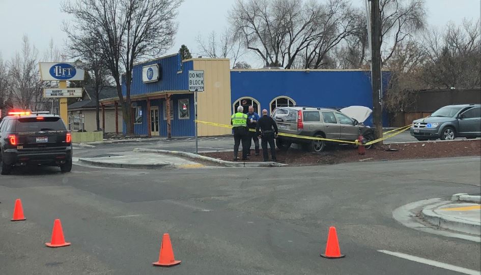 Boise PD: Officer injured after getting hit by vehicle driven by wanted suspect
