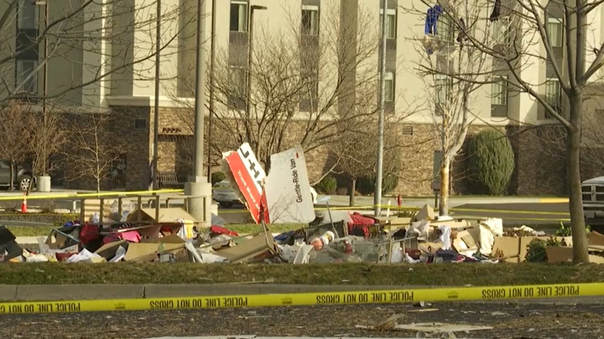 1 killed in U-Haul truck explosion